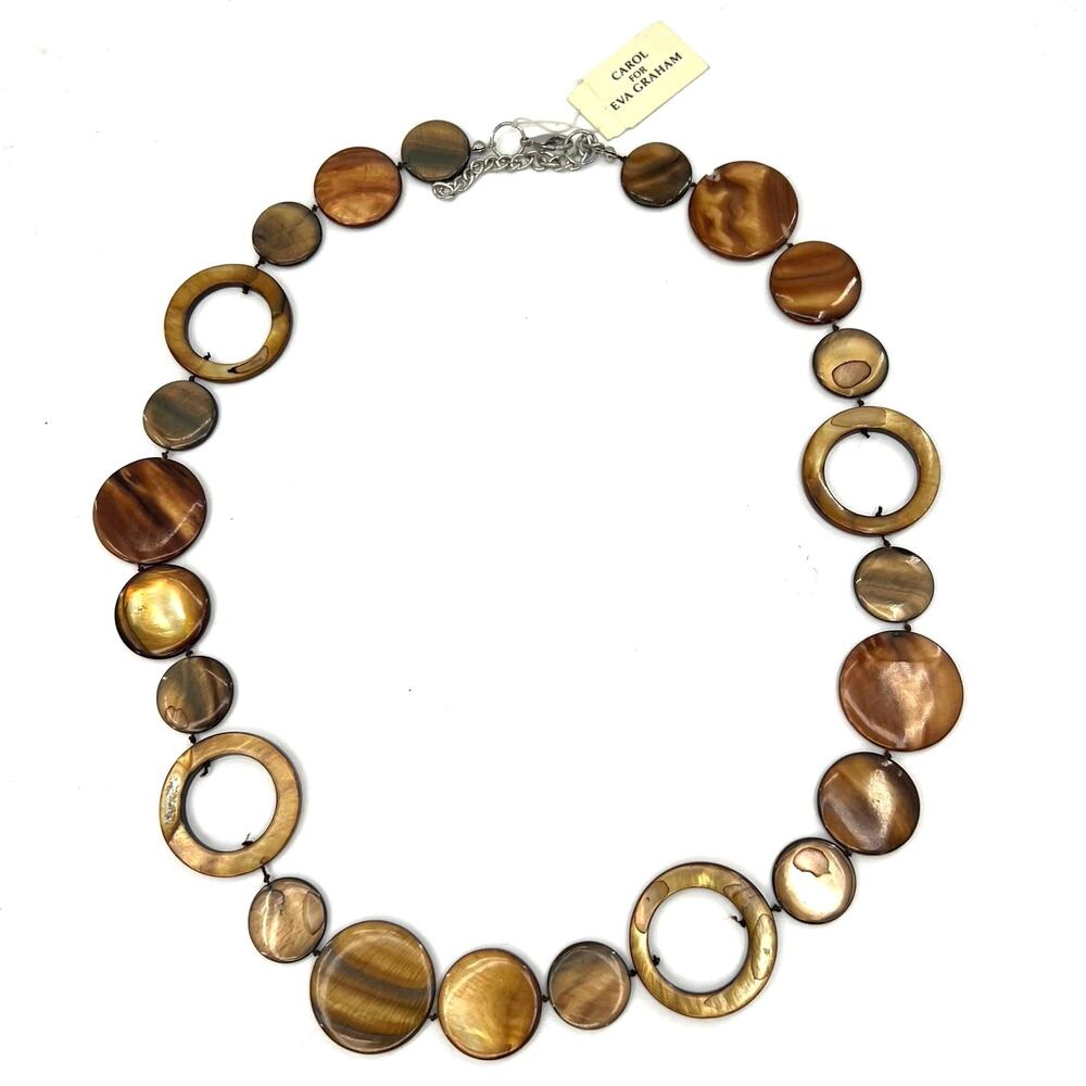 Carol for Eva Graham mother of pearl circle beads necklace